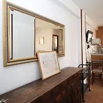El Junco Apartment